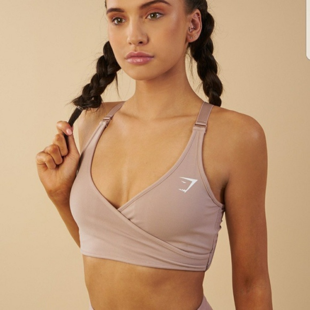 Gymshark crisscrossed sports bra